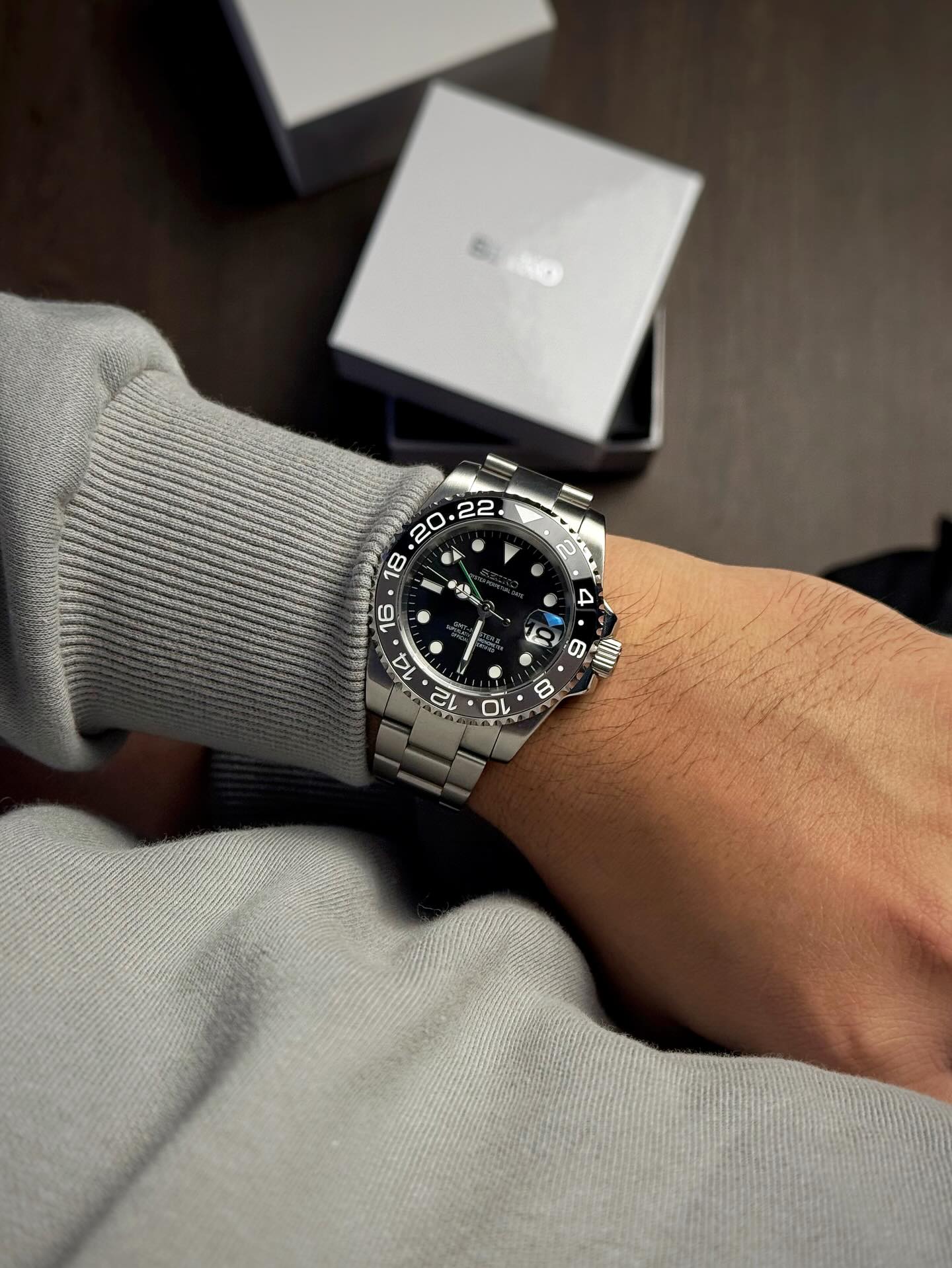 Seiko GMT II Bruce Wayne - Noirval